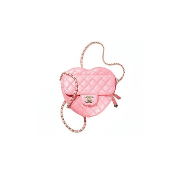 Chanel 22s Heart Bag