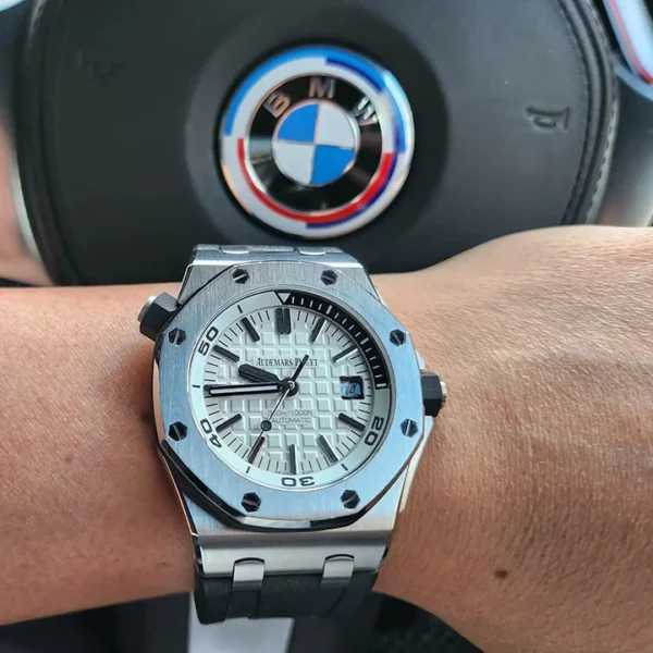 ROYAL OAK OFFSHORE DIVER Ref. 15710ST.OO.A010CA.01 - Image 6