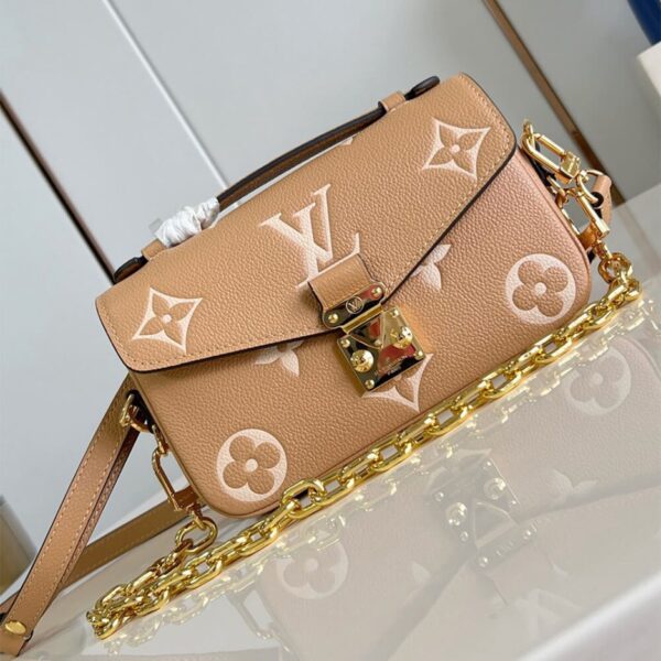 LV Pochette Metis East West - Image 2