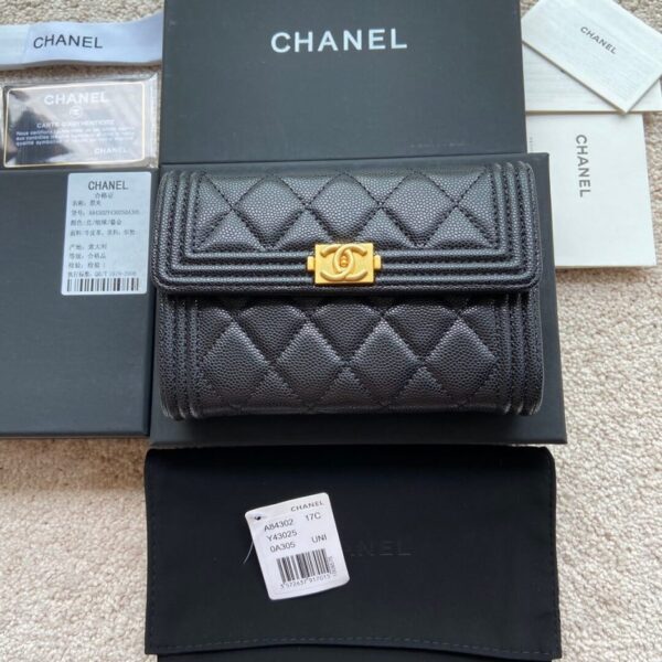 Chanel boy long wallet - Image 2