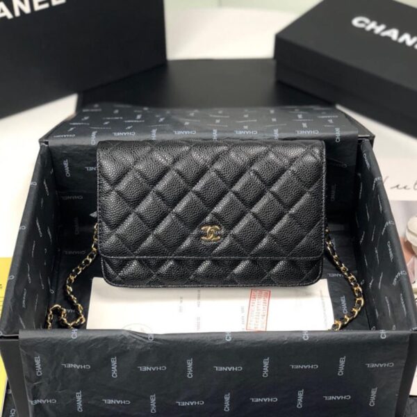 CHANEL WALLET ON CHAIN - Image 2