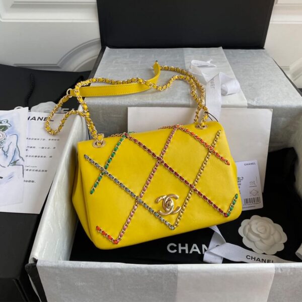 CHANEL Flap Bag - Image 2