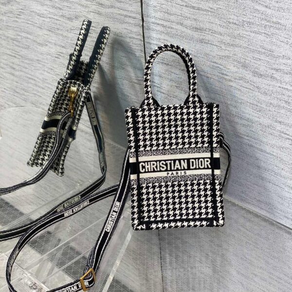 MINI DIOR BOOK TOTE PHONE BAG - Image 2