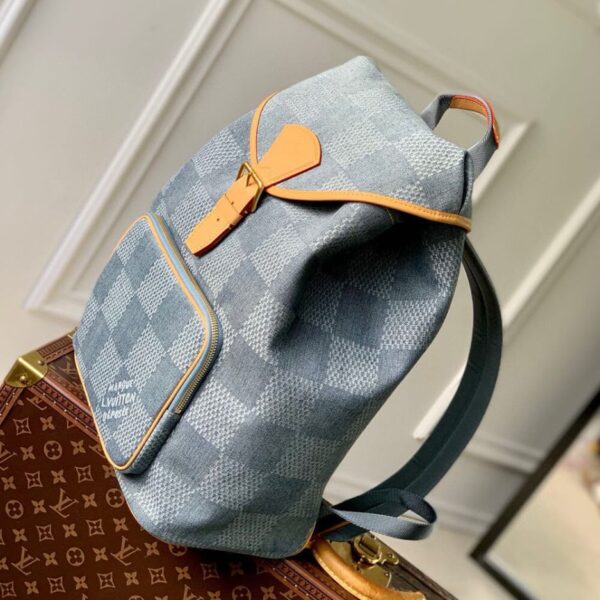 LV Montsouris Backpack - Image 3