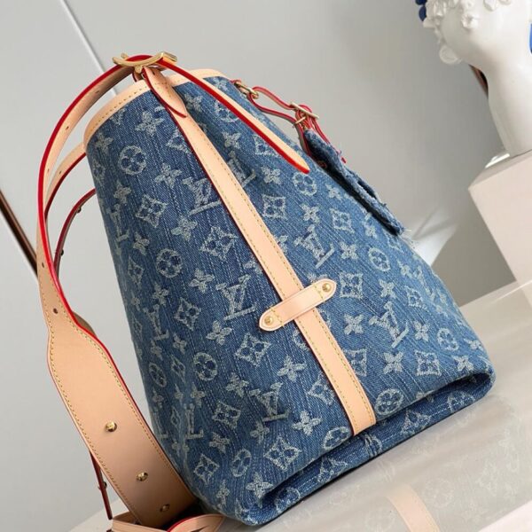 LV CarryAll MM - Image 3