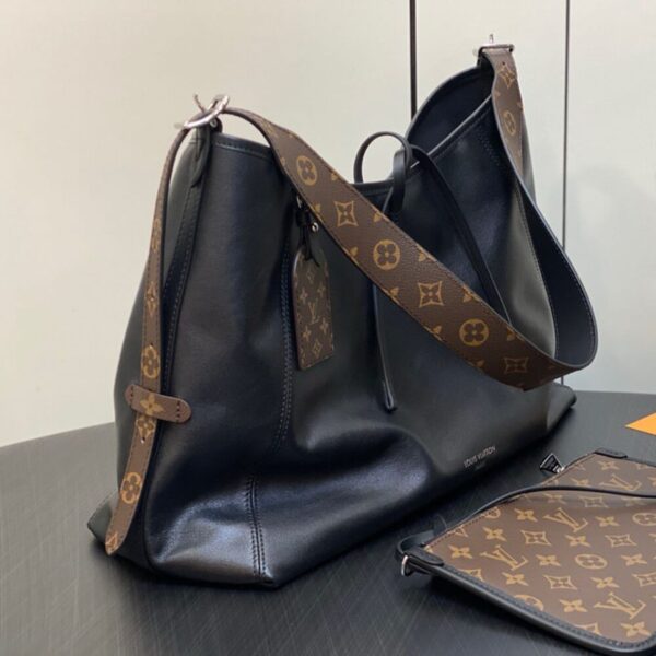 LV CarryAll MM - Image 3