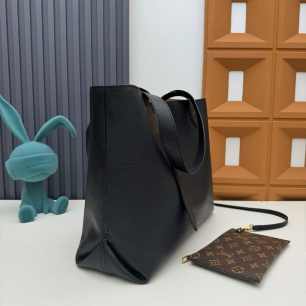 LV Low Key Cabas MM - Image 3