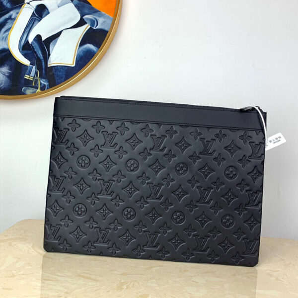 LV Discovery Pochette - Image 3