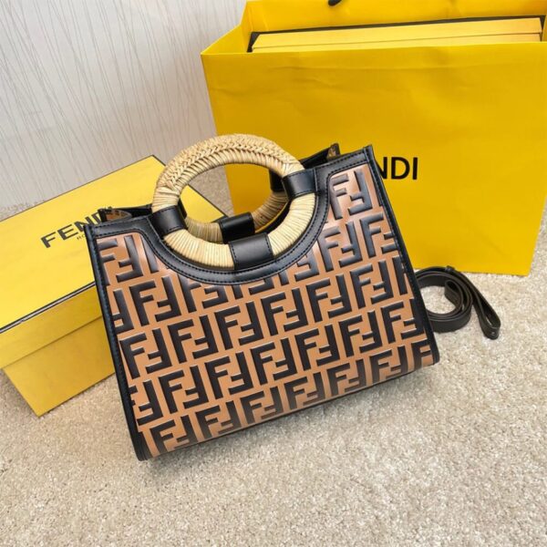 Fendi Small Runaway Shopper Bag - Image 4