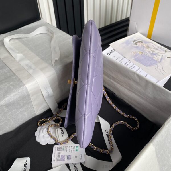 CHANEL Clutch - Image 4