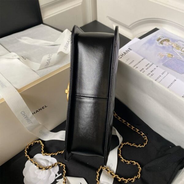 CHANEL SMALL FLAP - Image 4