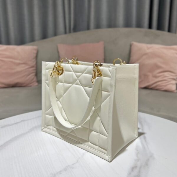 SMALL DIOR ESSENTIAL TOTE BAG - Image 4