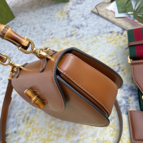 GUCCI BAMBOO 1947 JUMBO GG SMALL TOP HANDLE BAG - Image 4