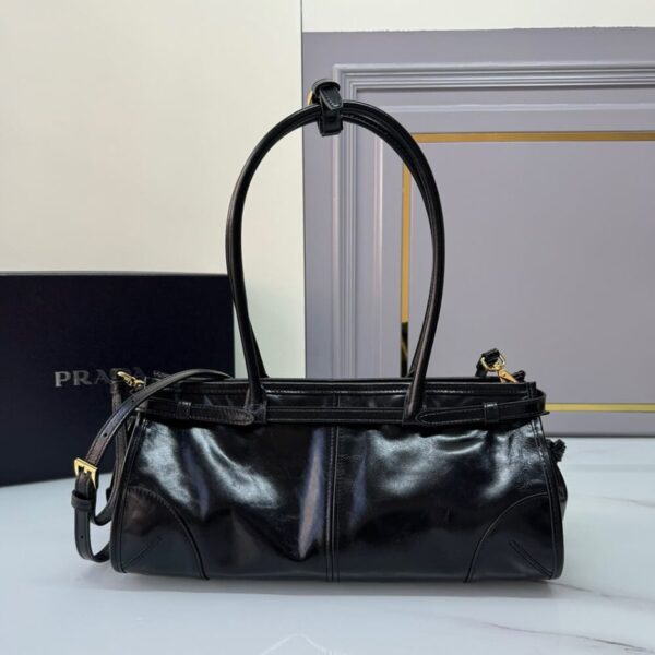 Prada Medium leather handbag(high-end grade) - Image 4