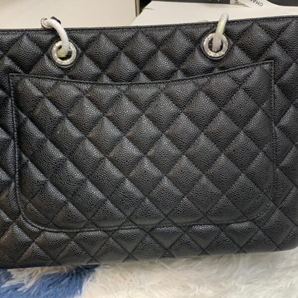 CHANEL Grand Shopping Tote - Image 3