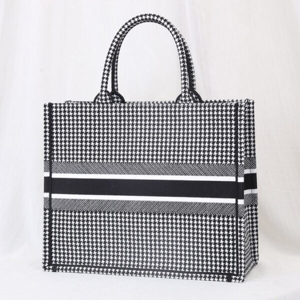 LARGE DIOR BOOK TOTE - Image 4