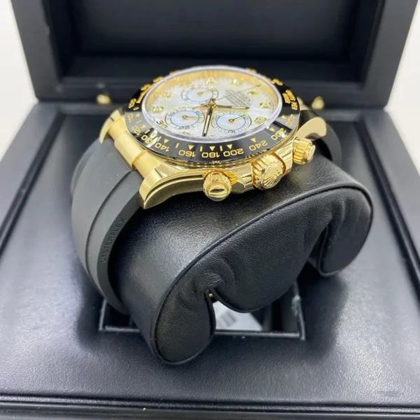Rolex COSMOGRAPH DAYTONA-116518LN-0037 - Image 4