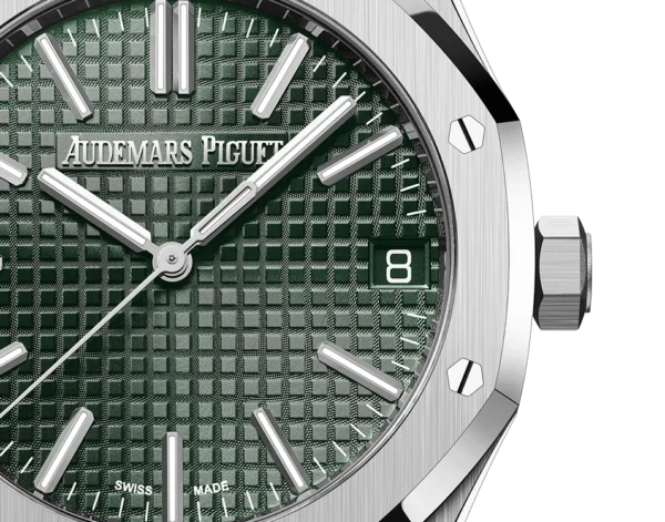 ROYAL OAK SELFWINDING  50TH ANNIVERSARY  Ref. 15510ST.OO.1320ST.04 This 41 mm Royal Oak Selfwinding in stainless steel sports(AAAAA version) - Image 4