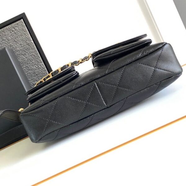 Chanel 24P hobo - Image 5