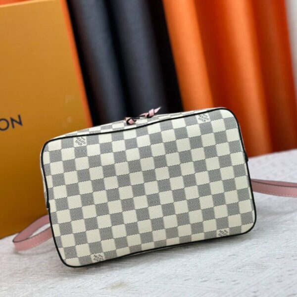 LV NEONOE MM - Image 5