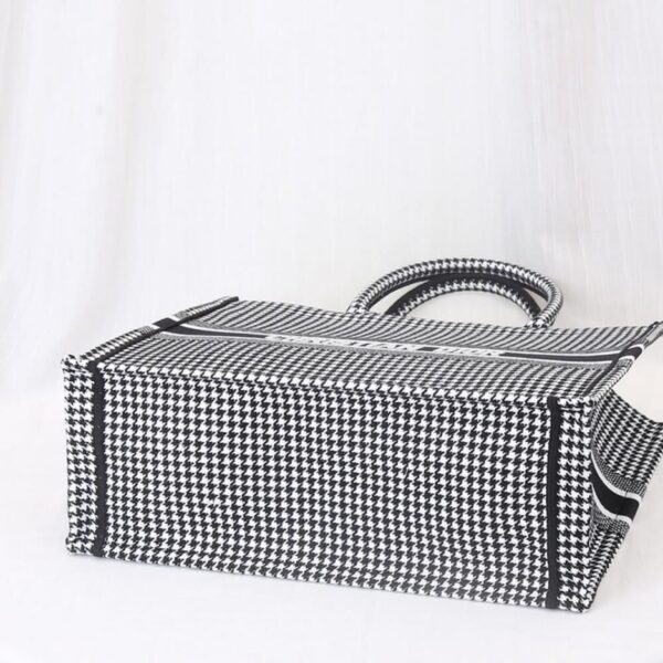 LARGE DIOR BOOK TOTE - Image 5