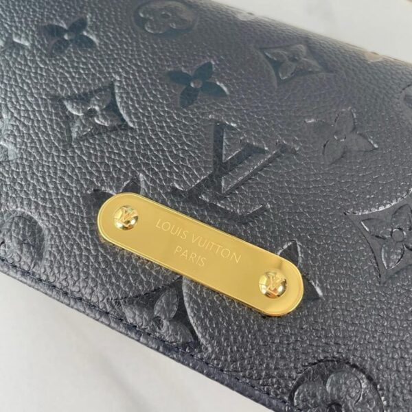 LV Wallet On Chain Lily - Image 6