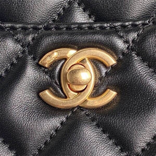 CHANEL Small Shopping Bag(high-end grade) - Image 6