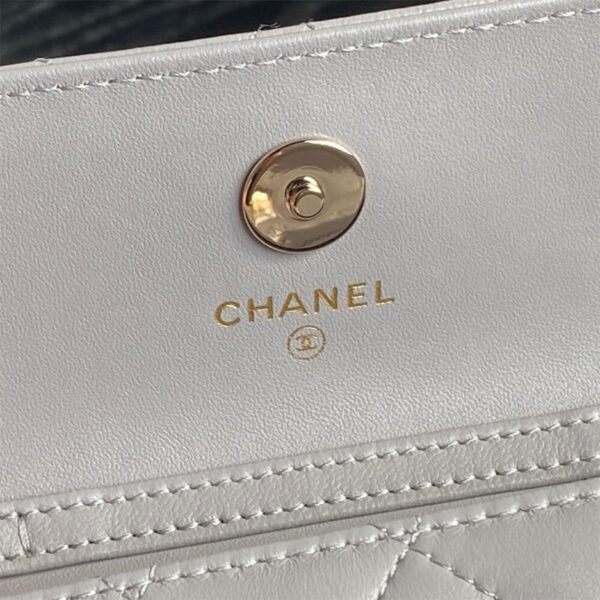 CHANEL Clutch With Chain(high-end grade) - Image 6