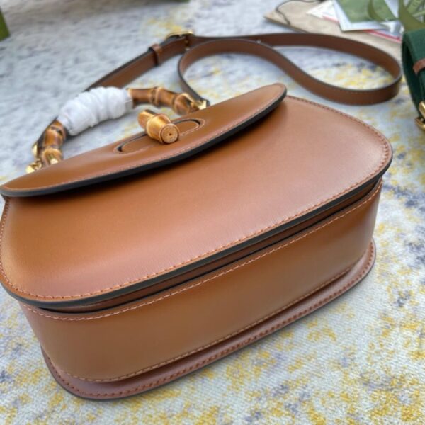 GUCCI BAMBOO 1947 JUMBO GG SMALL TOP HANDLE BAG - Image 6