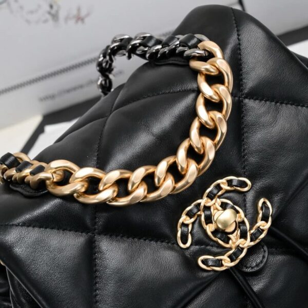 CHANEL 19 BACKPACK - Image 6