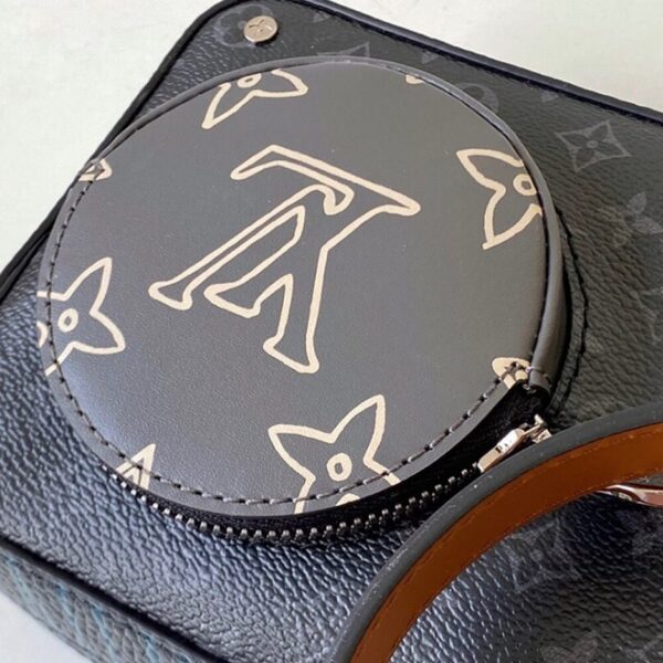 Louis Vuitton VOLGA ON STRAP - Image 6