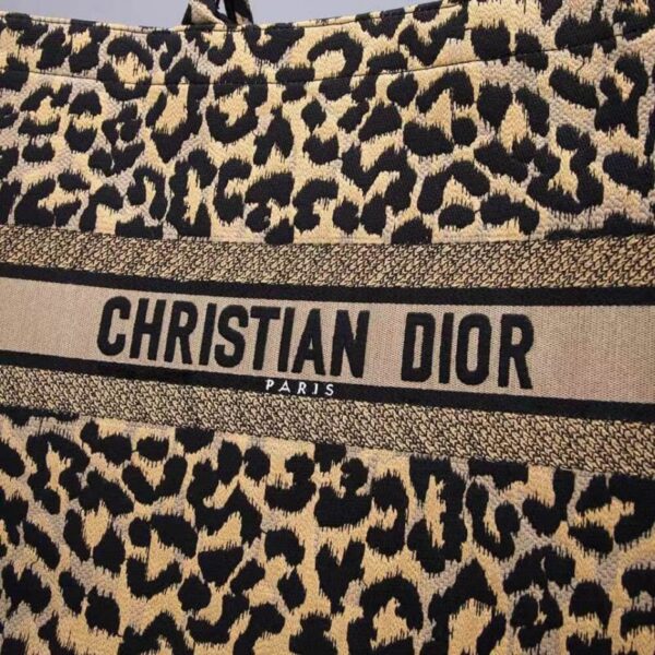 LARGE DIOR BOOK TOTE - Image 6