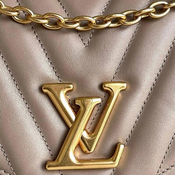 LV NEW WAVE CHAIN BAG - Image 6