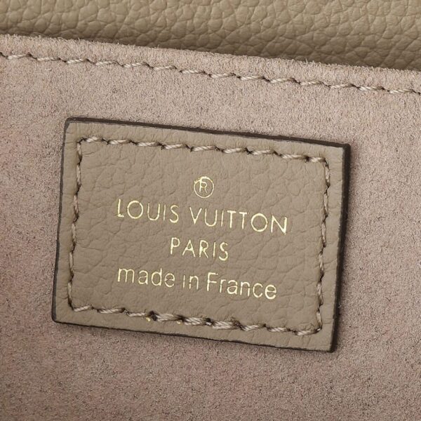 LV Pochette Metis East West - Image 7