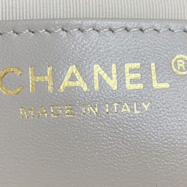 CHANEL SHOPPING BAG - Image 7