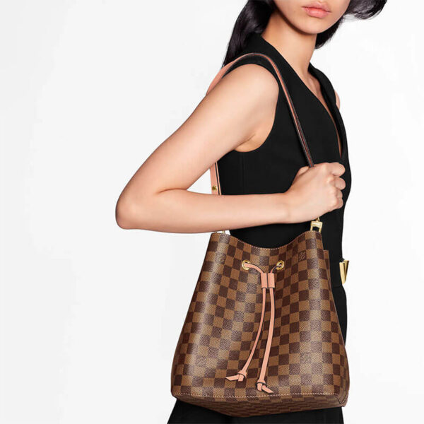 LV NeoNoe MM Bucket Bag - Image 7