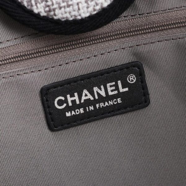 CHANEL Woven Straw Raffia Striped Medium Deauville Tote - Image 7