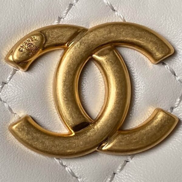 CHANEL MINI FLAP(HIGH-END GRADE) - Image 7