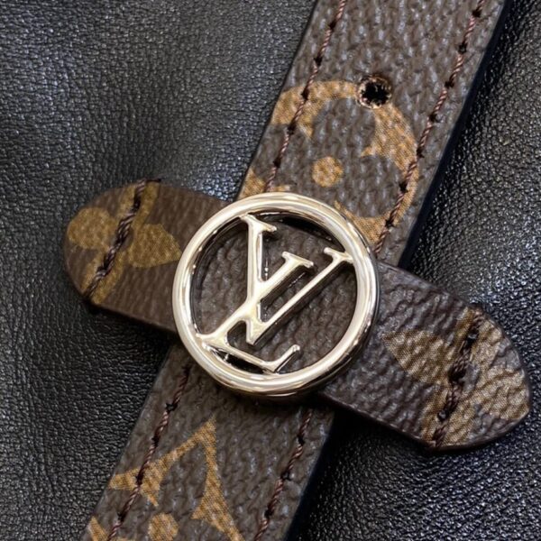 LV CarryAll MM - Image 7