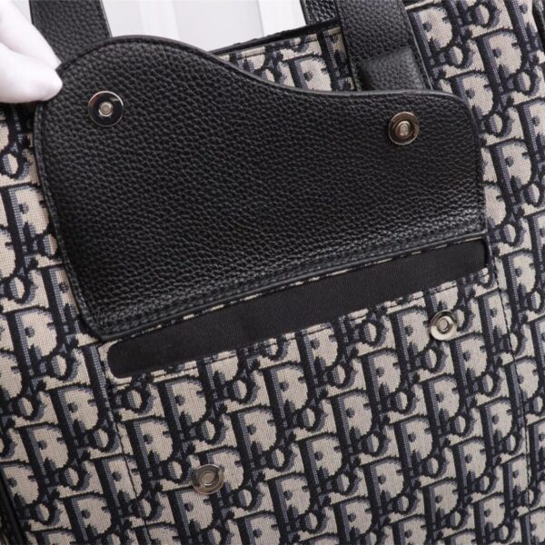 SADDLE TOTE BAG WITH SHOULDER STRAP - Image 7