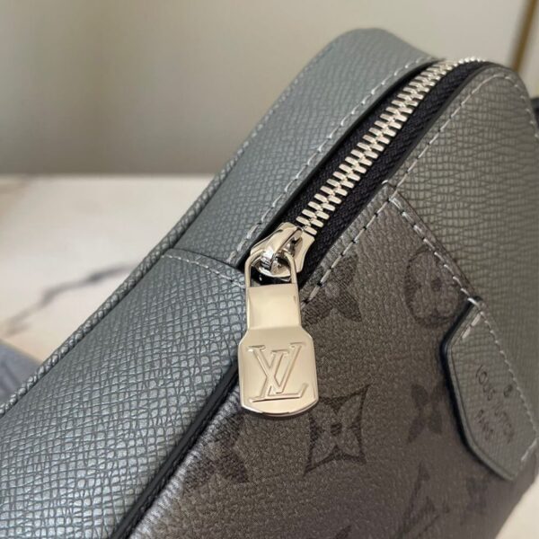 OUTDOOR SLINGBAG - Image 7