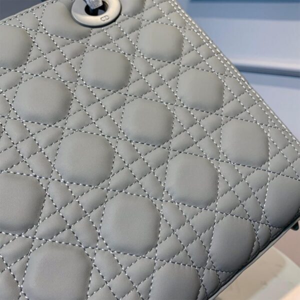 DIOR MEDIUM LADY DIOR BAG - Image 7