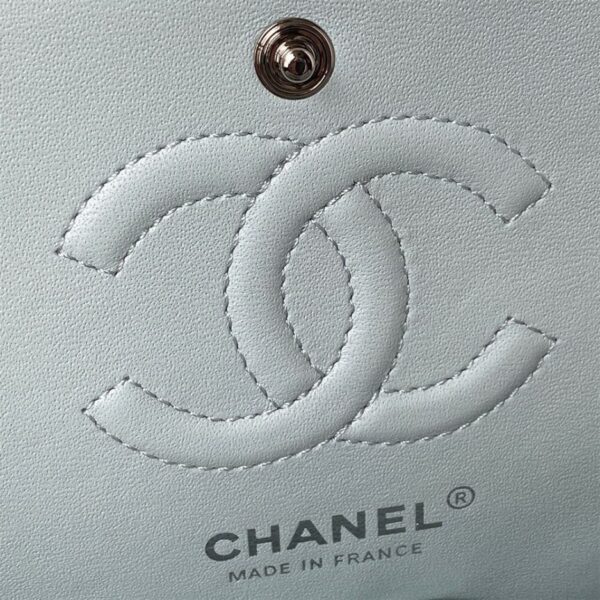 SMALL CLASSIC HANDBAG - Image 7