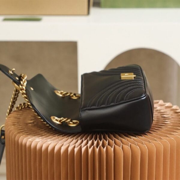 GG Marmont small shoulder bag - Image 8
