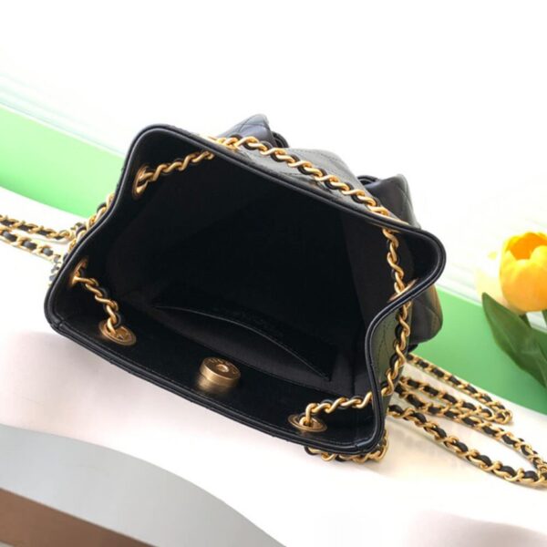 CHANEL Backpack(high-end grade) - Image 8