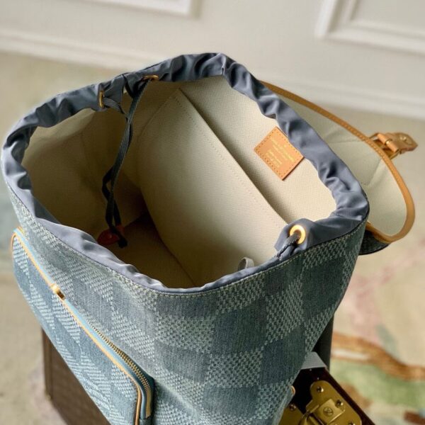 LV Montsouris Backpack - Image 8