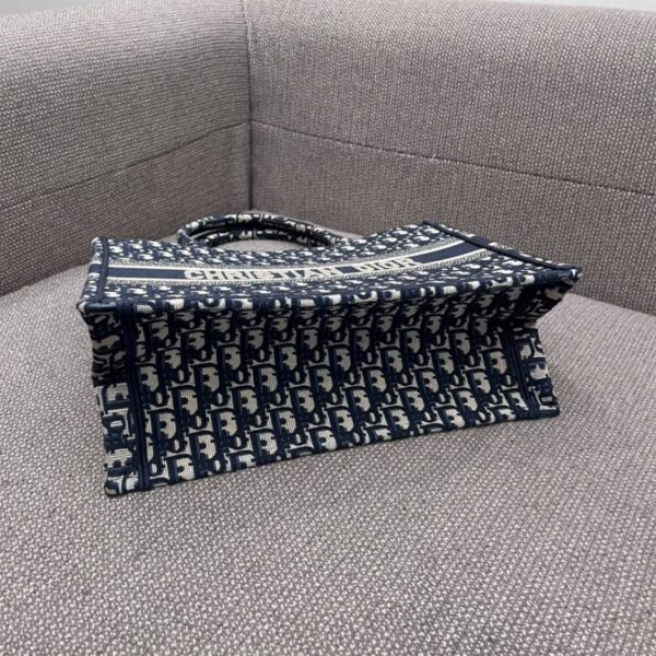 MEDIUM DIOR BOOK TOTE - Image 8