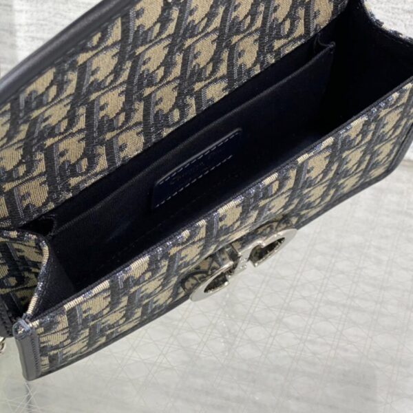 Dior 30 Montaigne East-West Bag with Chain - Image 8