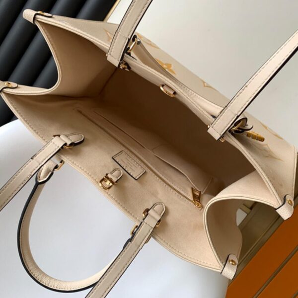 LV OnTheGo MM - Image 8