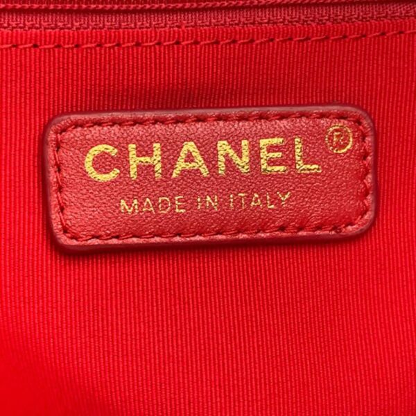 CHANEL HOBO HANDBAG - Image 8